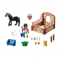 Playmobil	BLACK STALLION WITH STALL
